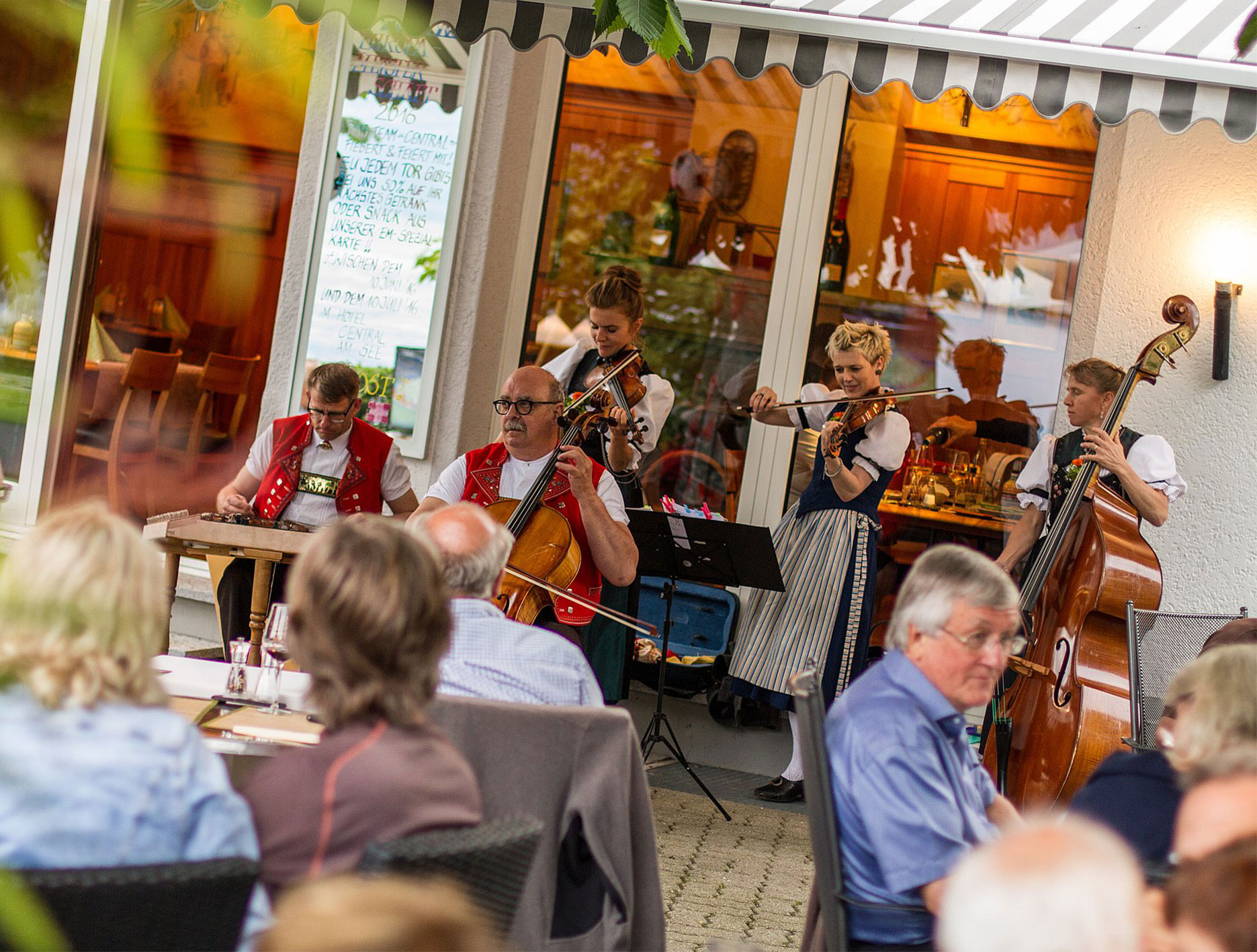 Heirassa-2016-8053_2000x1333